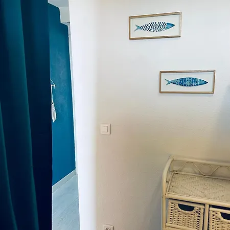 Paradis Bleu Vue Mer, Direct Apartament *